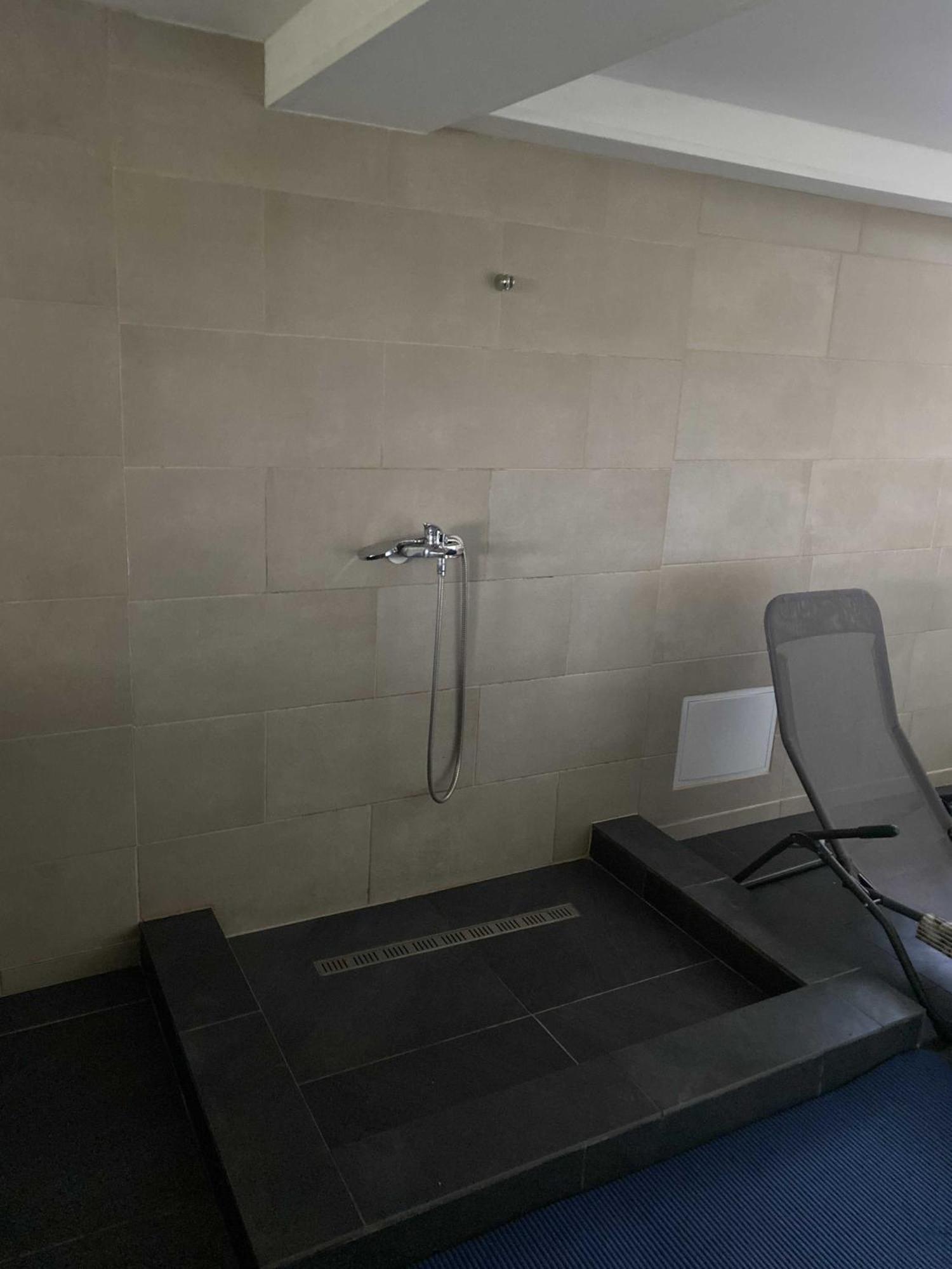 Villa Donleone Ponikva Kamer foto